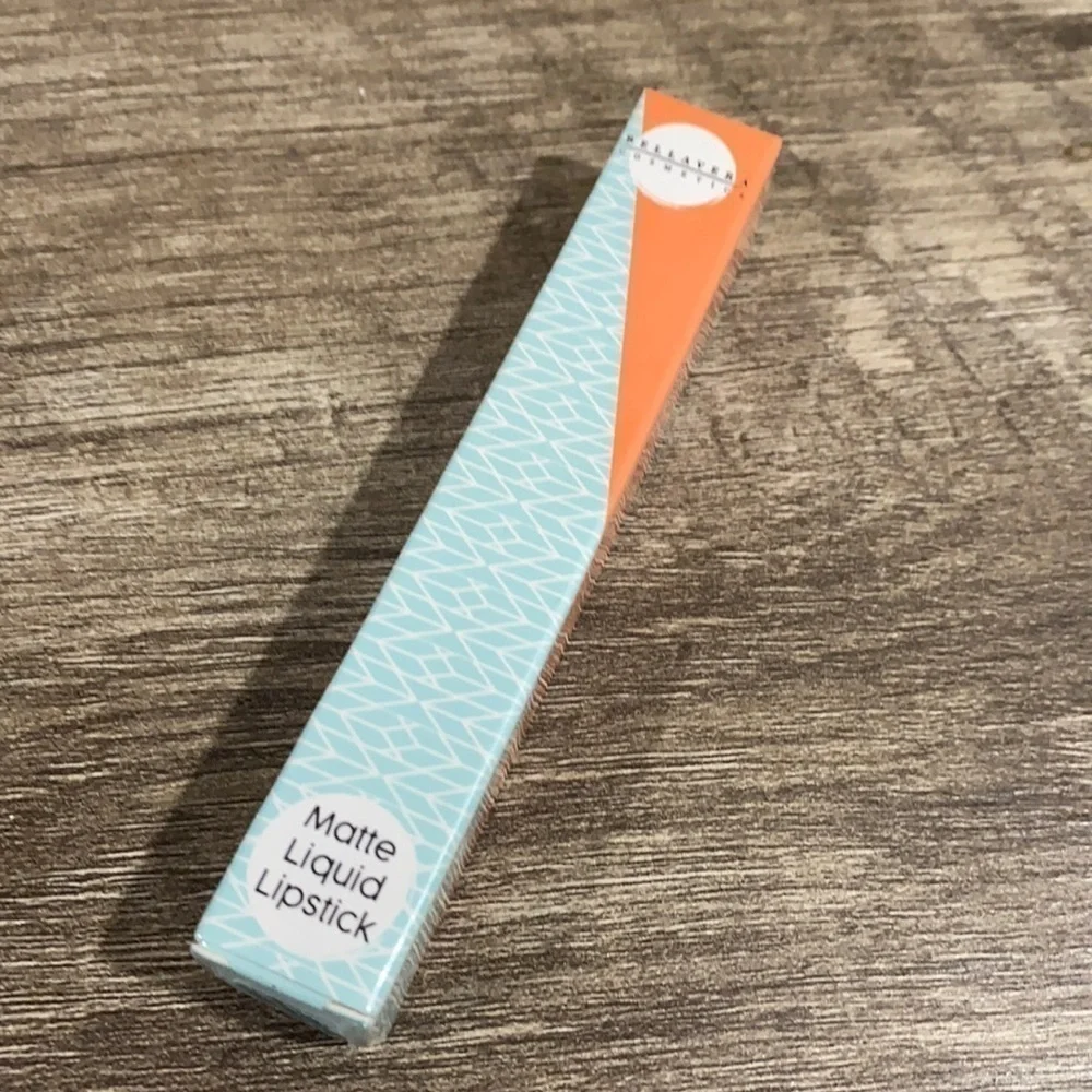 Bellavera liquid lipstick matte‎ Warm nude NWT